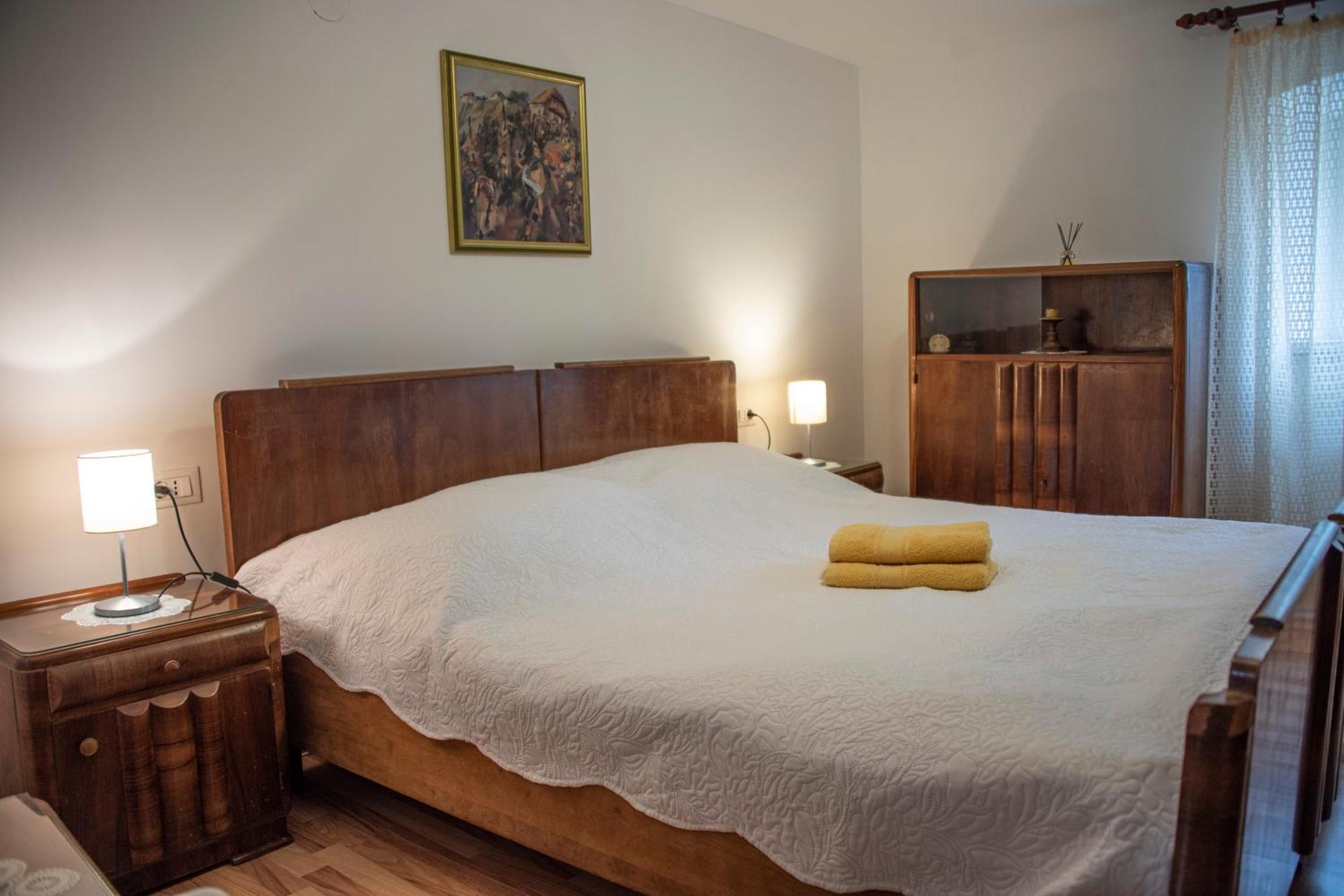 Apartman Nives ลูเบนิตเซ ภายนอก รูปภาพ